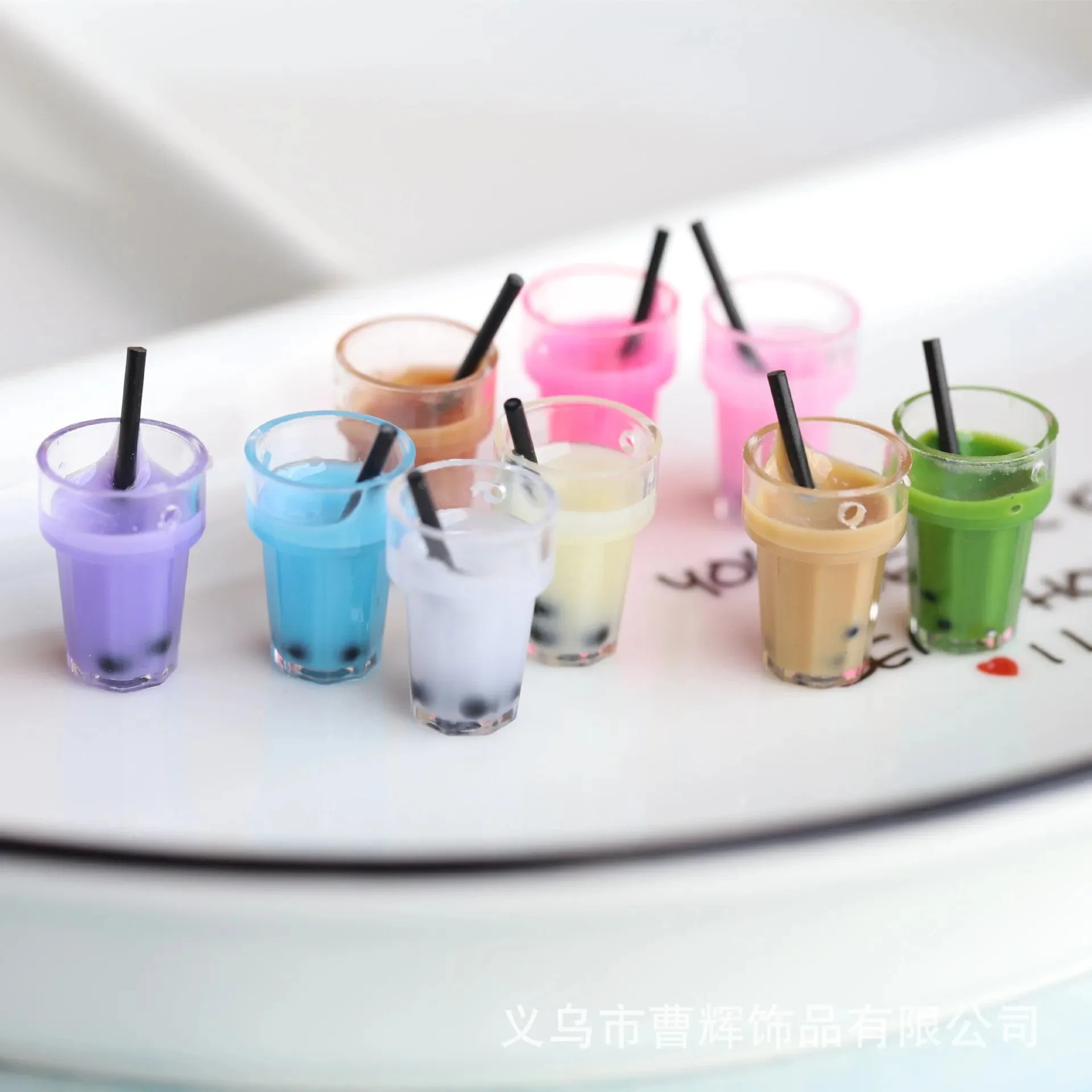 ชาร์มเรซิ่นรูปแก้วชานมไข่มุกแบ - Resin Craft Supplies บทวิจารณ์และราคา