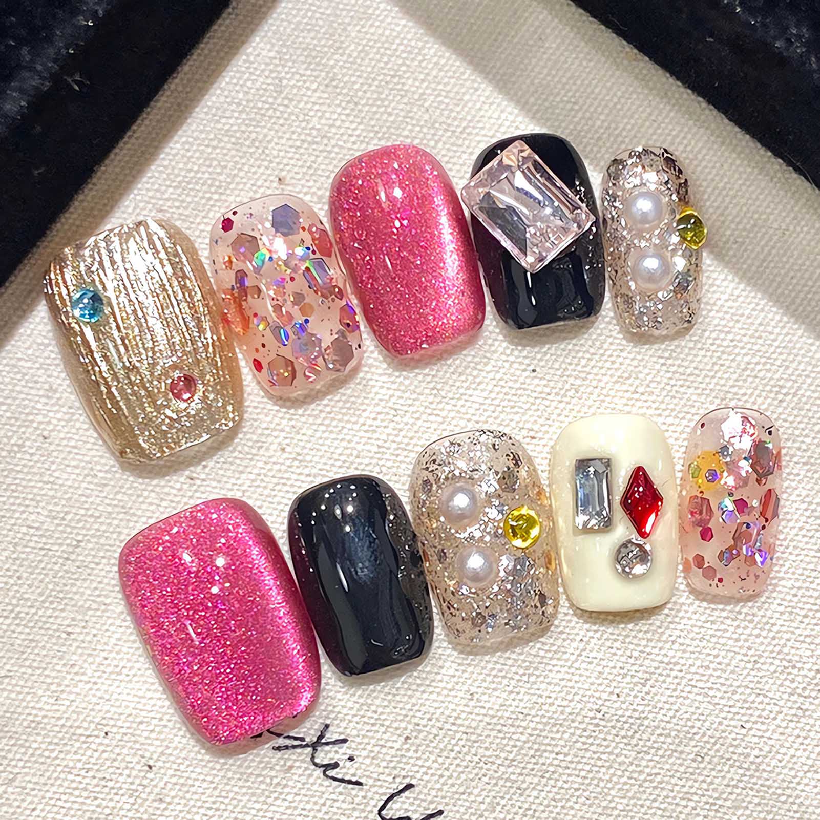 เล็บปลอมสีชมพูแวววาวแบบทำด้วยม - Resin Craft Material บทวิจารณ์และราคา